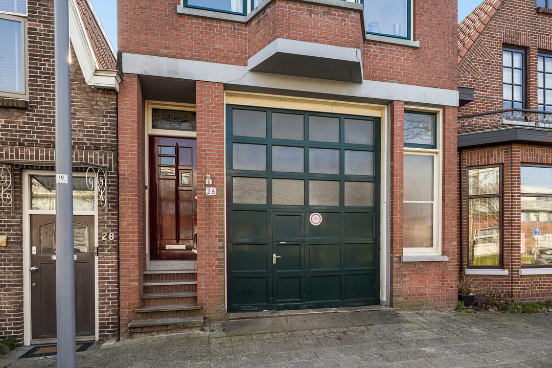 Photo 7 of Theodora Jacobalaan 26