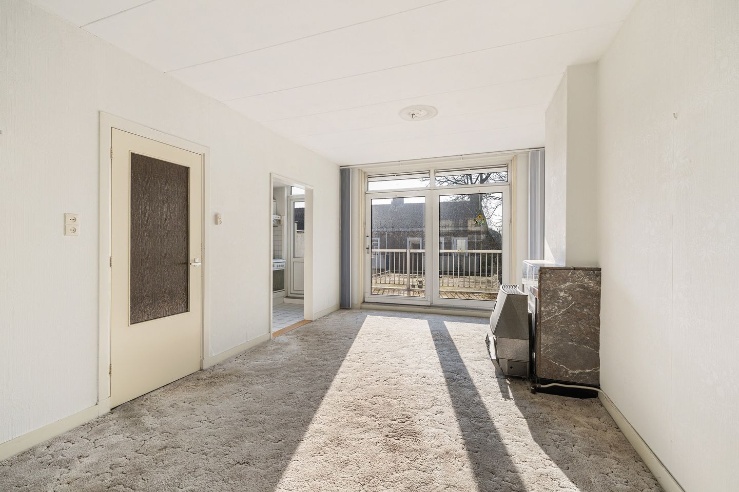 Photo 20 of Theodora Jacobalaan 26