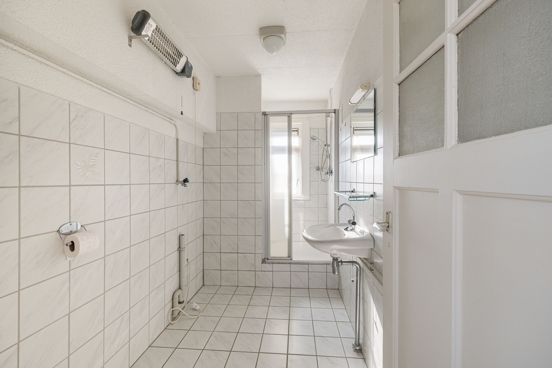 Photo 33 of Theodora Jacobalaan 26