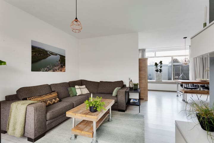 Foto 15 van Klokbekerweg 33