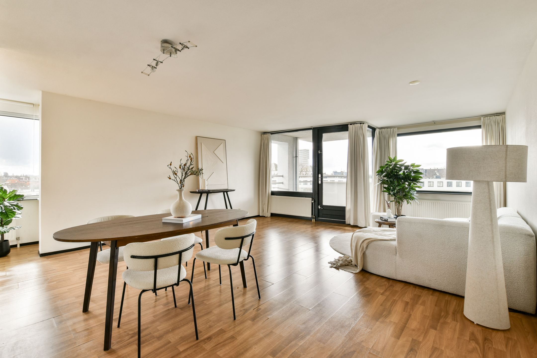 Foto 3 van C. van Eesterenlaan 350