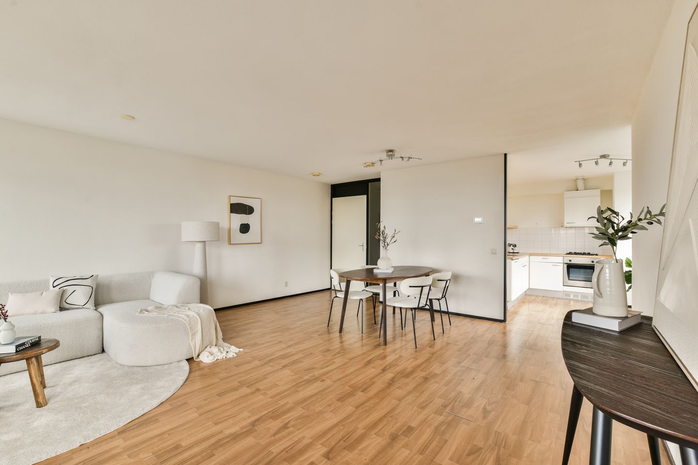 Foto 10 van C. van Eesterenlaan 350