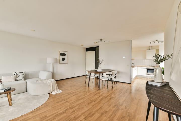 Foto 10 van C. van Eesterenlaan 350