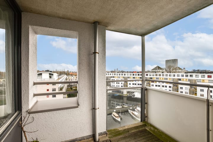 Foto 13 van C. van Eesterenlaan 350