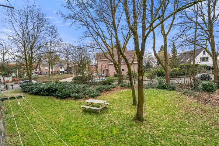 Foto 25 van Juliana van Stolberglaan 23