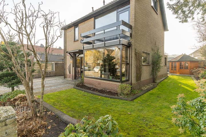 Foto 7 van Martensweg 65