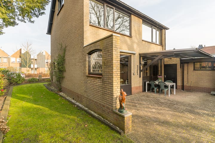 Foto 49 van Martensweg 65