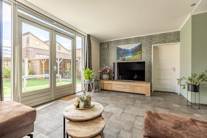 Photo 1 of Burgemeester de Regtstraat 34