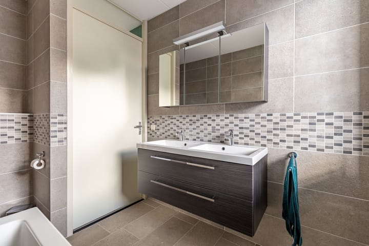 Photo 25 of Burgemeester de Regtstraat 34