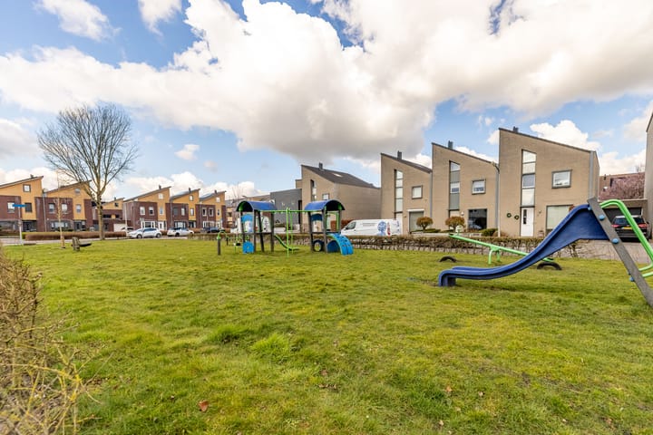 Photo 40 of Burgemeester de Regtstraat 34