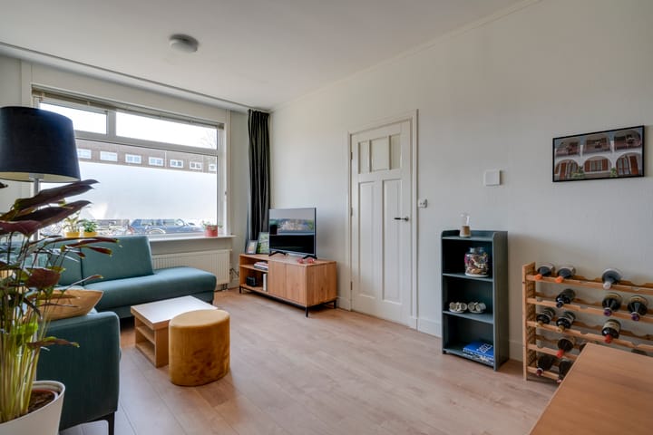 Foto 10 van Van Egmondkade 46