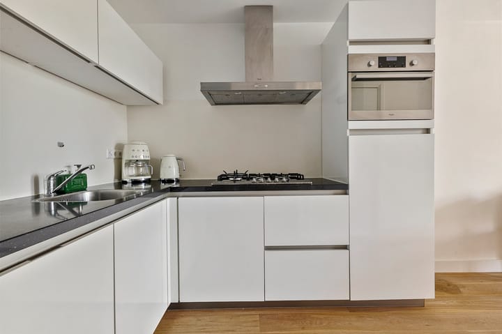 Foto 9 van Hugo de Grootkade 32-1