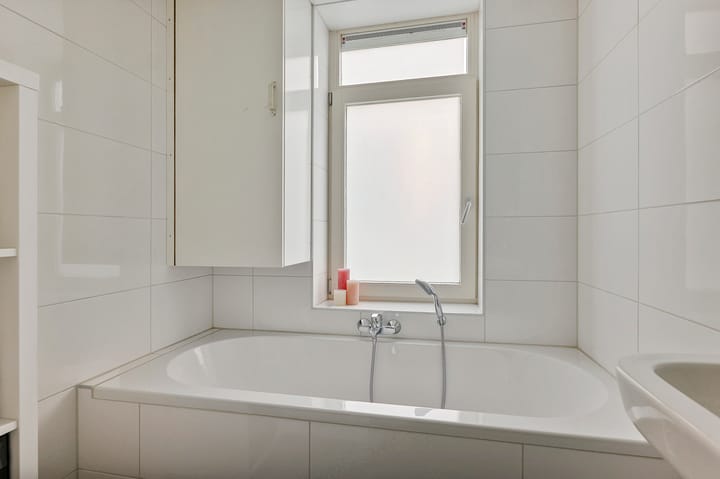 Foto 17 van Hugo de Grootkade 32-1