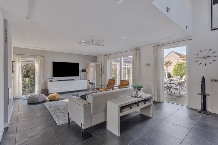 Foto 22 van Strausslaan 5