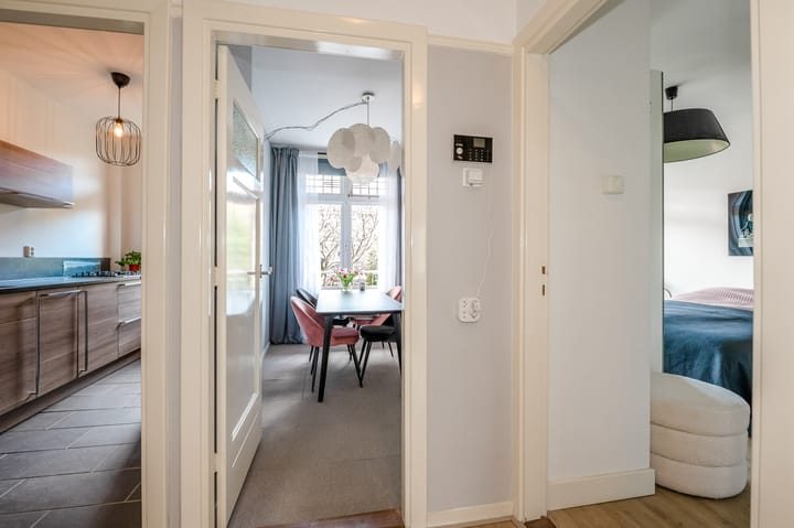 Photo 15 of Prins Bernhardlaan 97