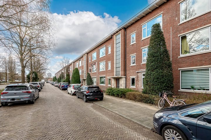 Photo 34 of Prins Bernhardlaan 97