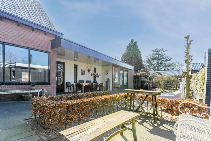 Foto 33 van Rapportstraat 35