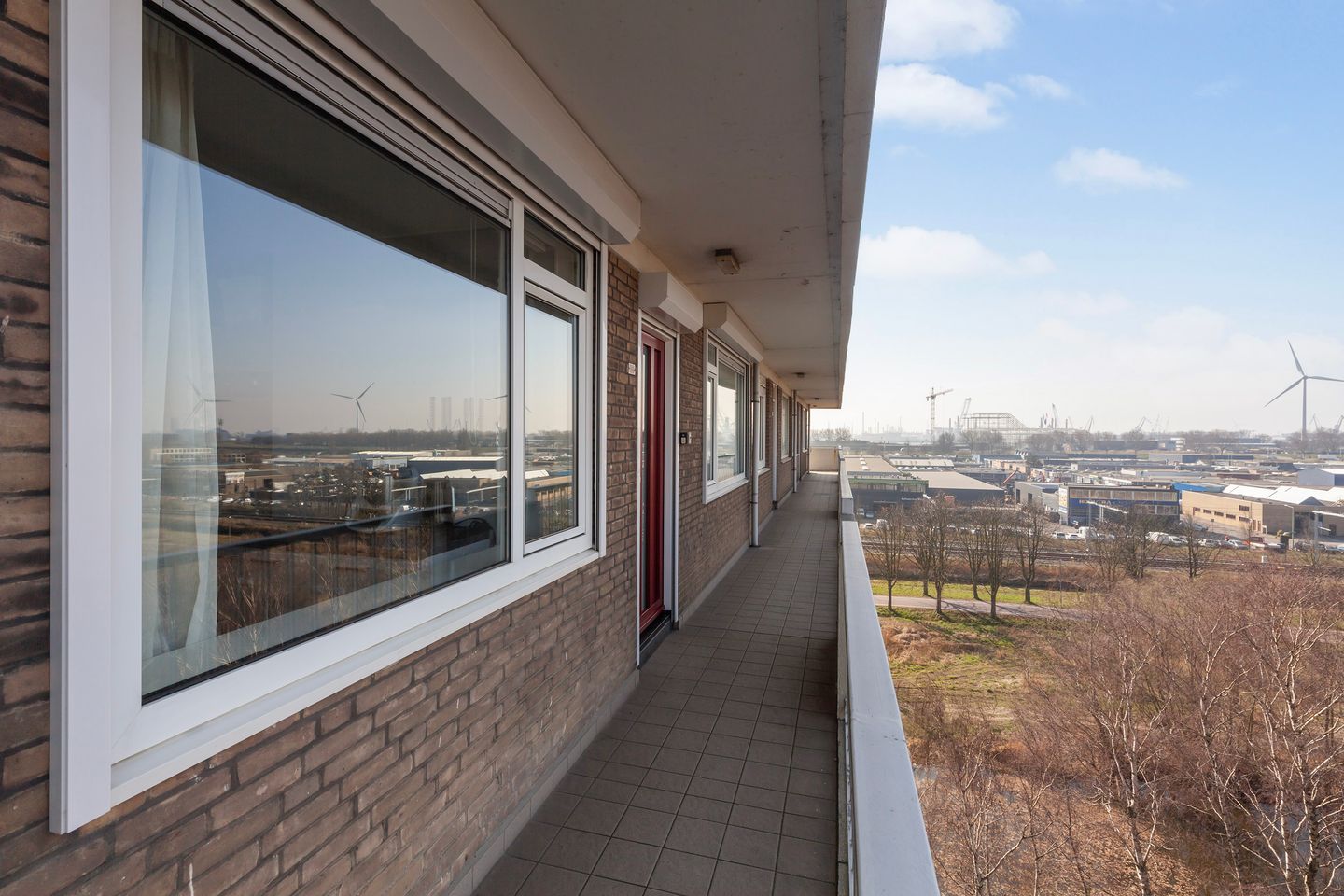 Photo 5 of Coornhertstraat 105