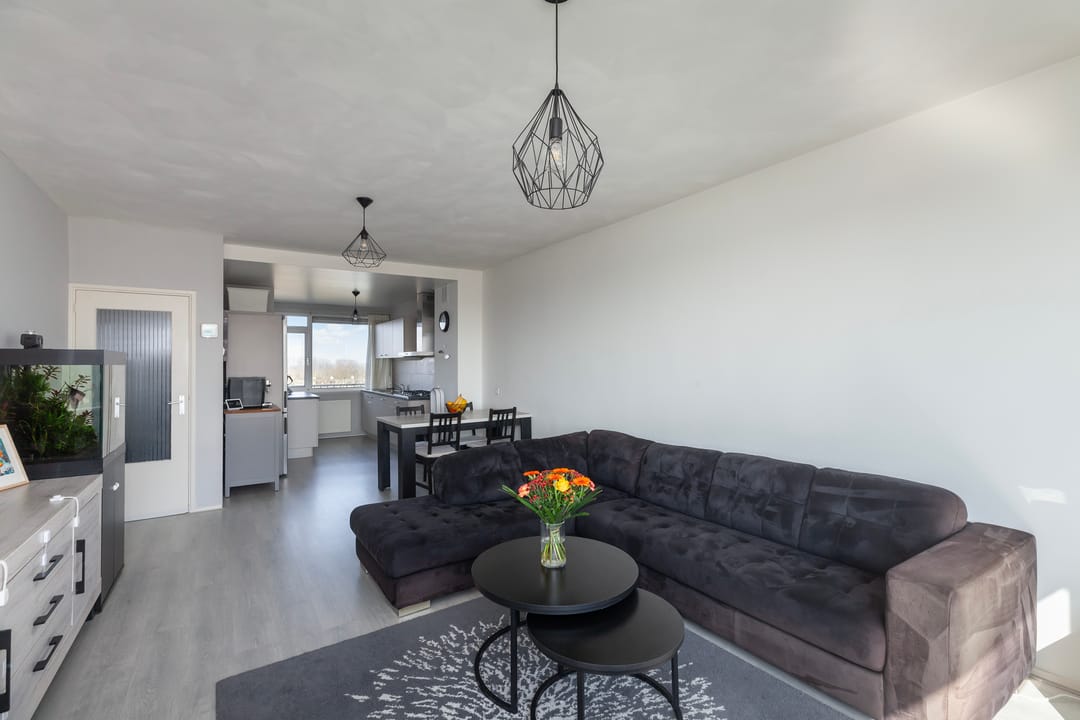 Photo 13 of Coornhertstraat 105