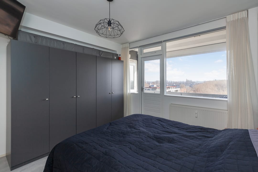 Photo 22 of Coornhertstraat 105