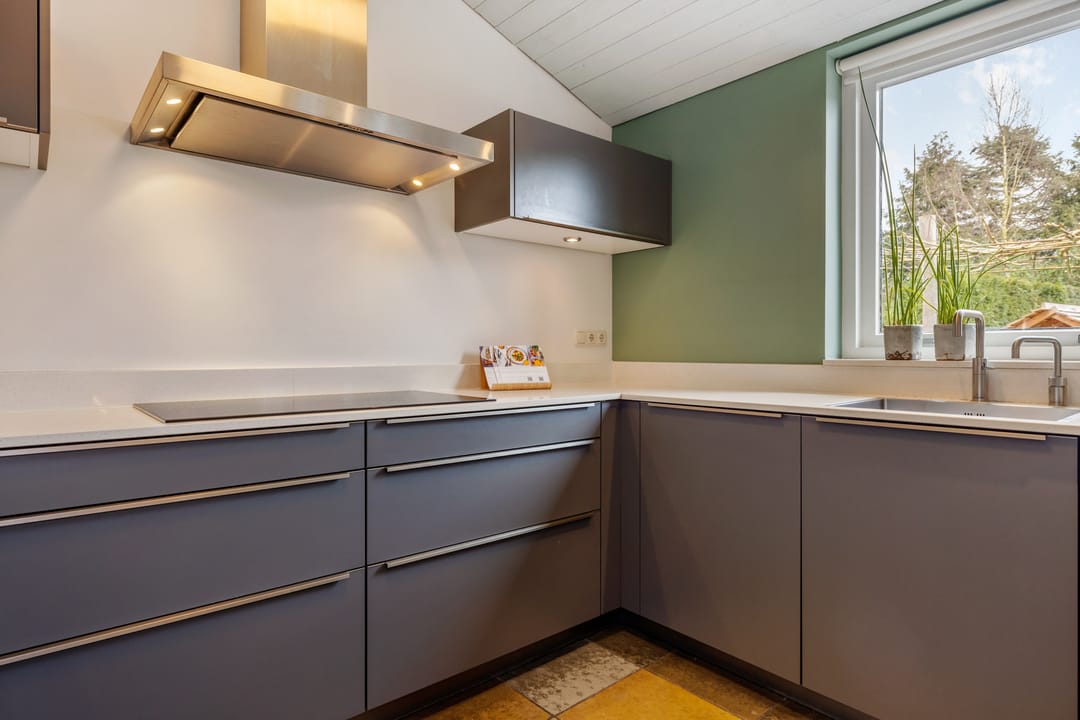 Foto 17 van Loverensestraat 14