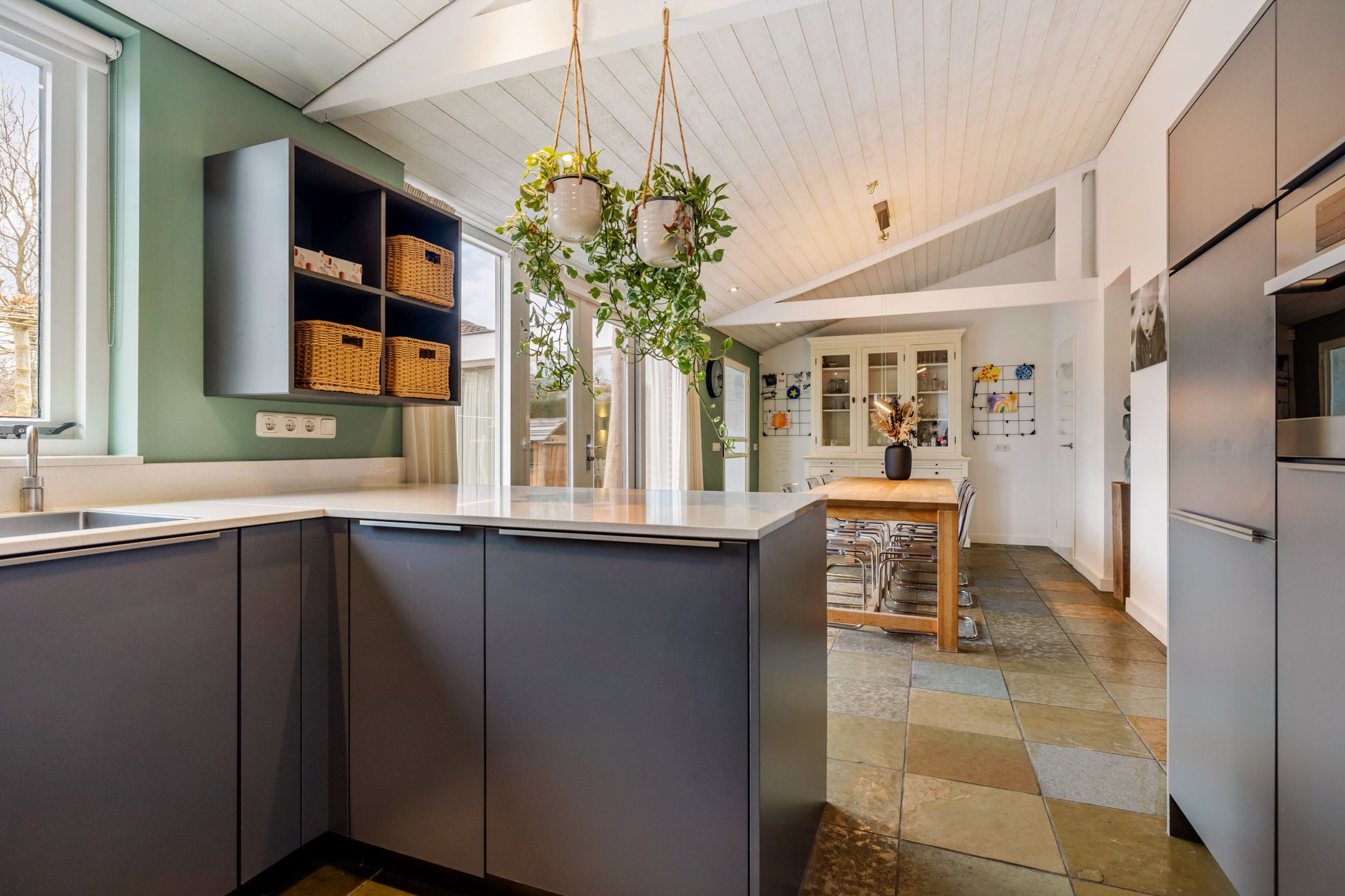 Foto 18 van Loverensestraat 14