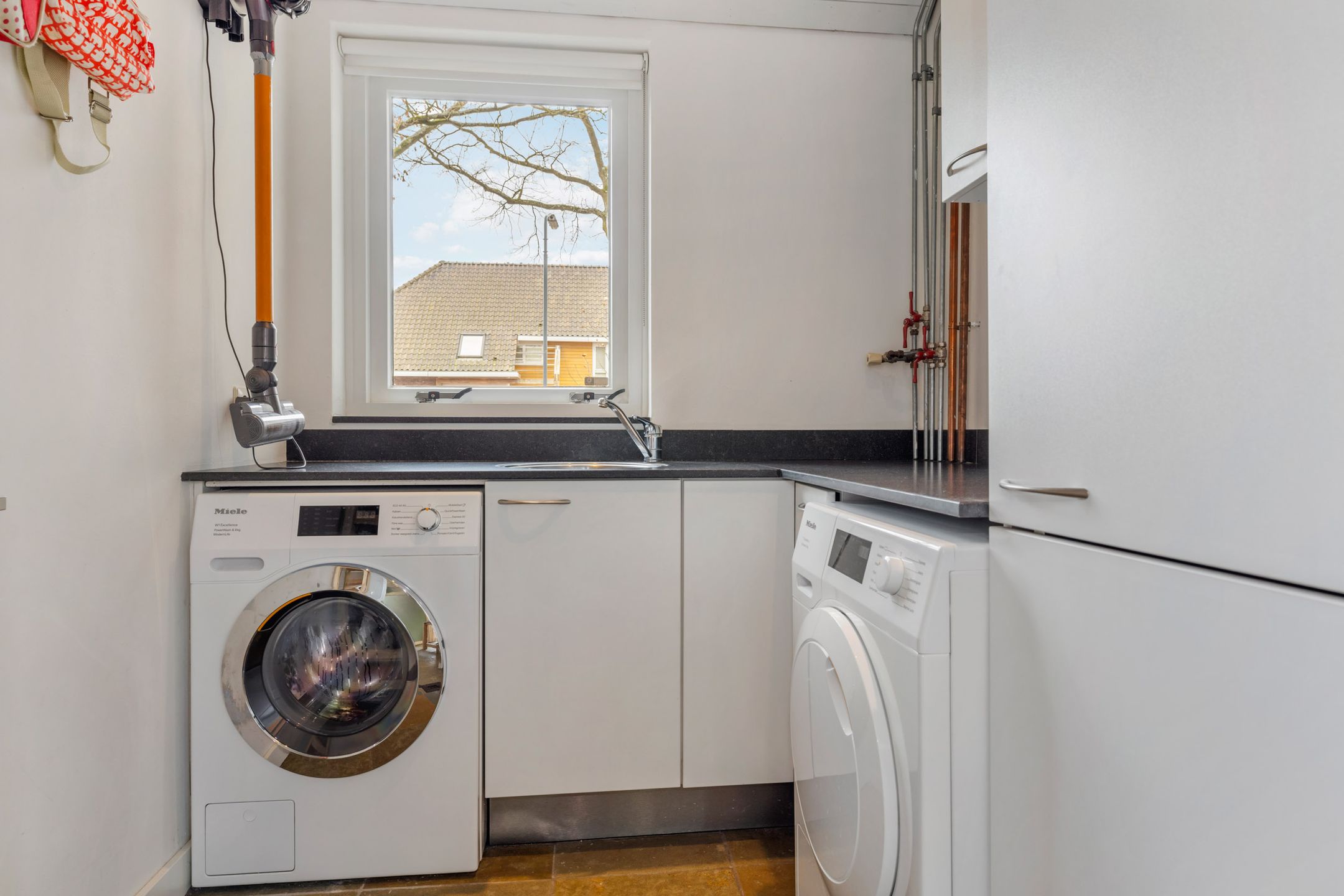 Foto 21 van Loverensestraat 14