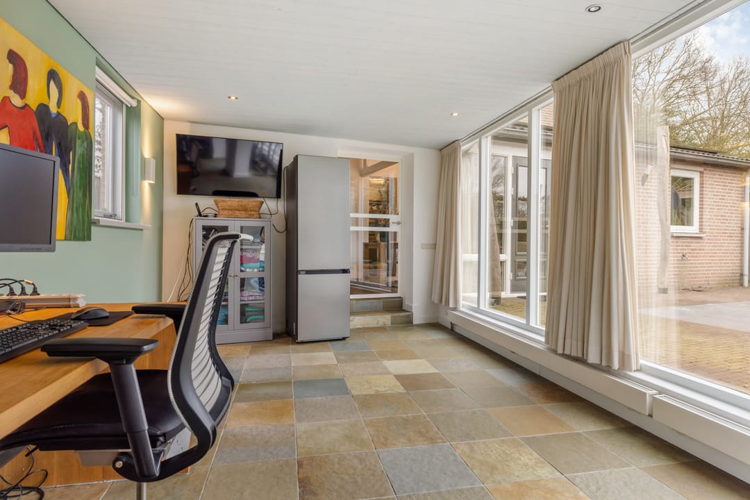 Foto 23 van Loverensestraat 14