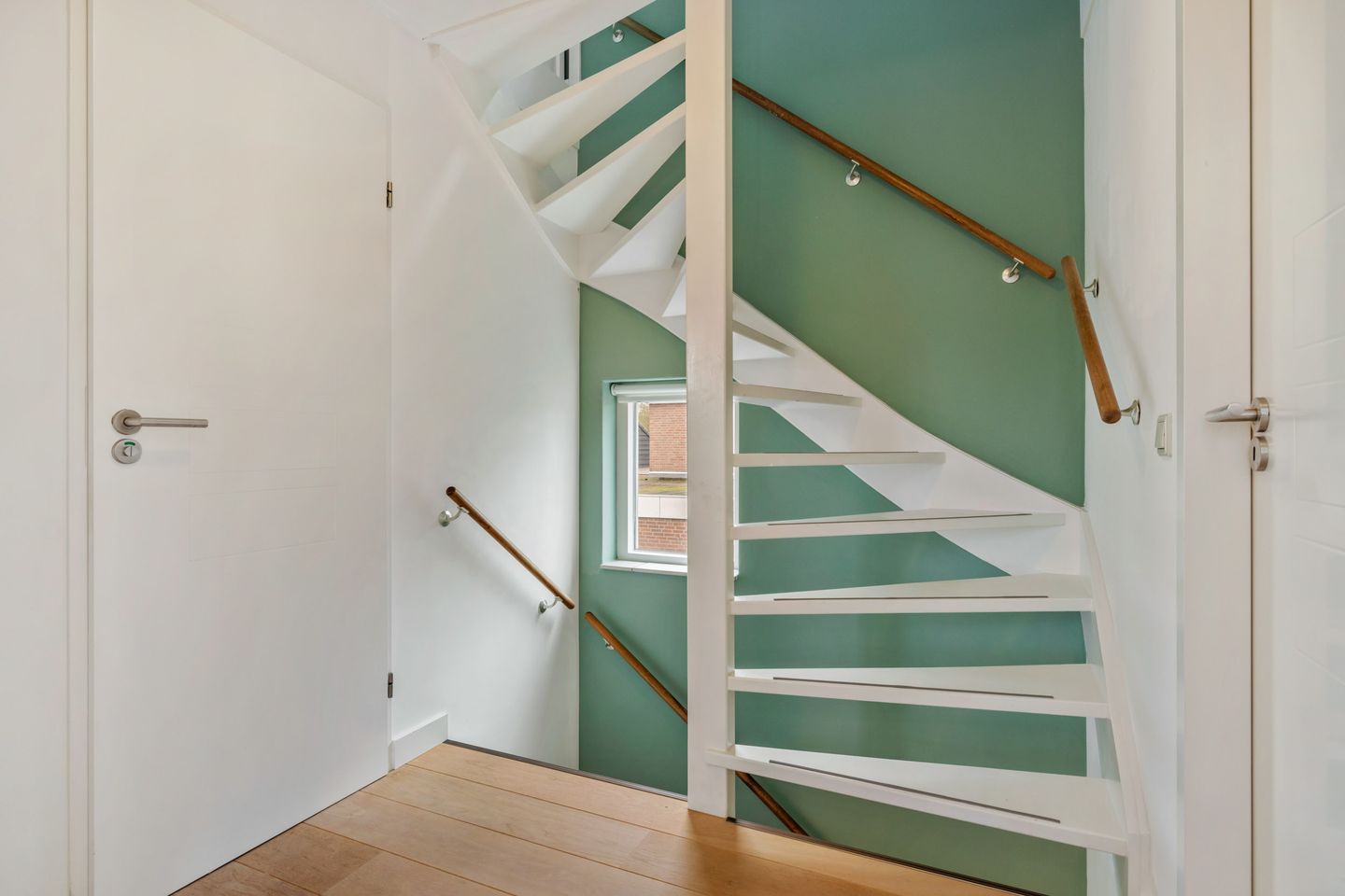 Foto 25 van Loverensestraat 14