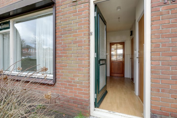 Foto 6 van Willem van den Berghstraat 14