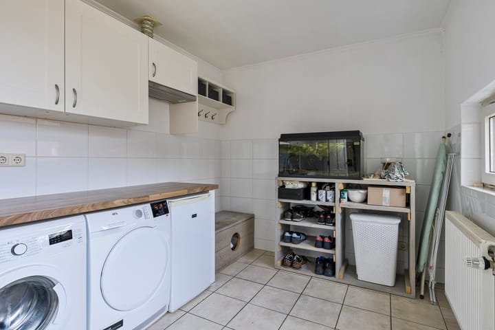 Foto 19 van Herman ten Catestraat 12