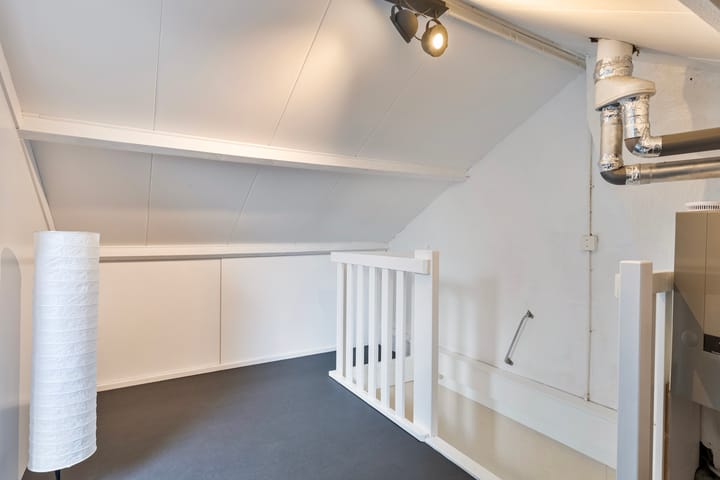 Foto 29 van Herman ten Catestraat 12