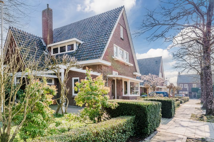 Foto 7 van Burg. Canterslaan 17