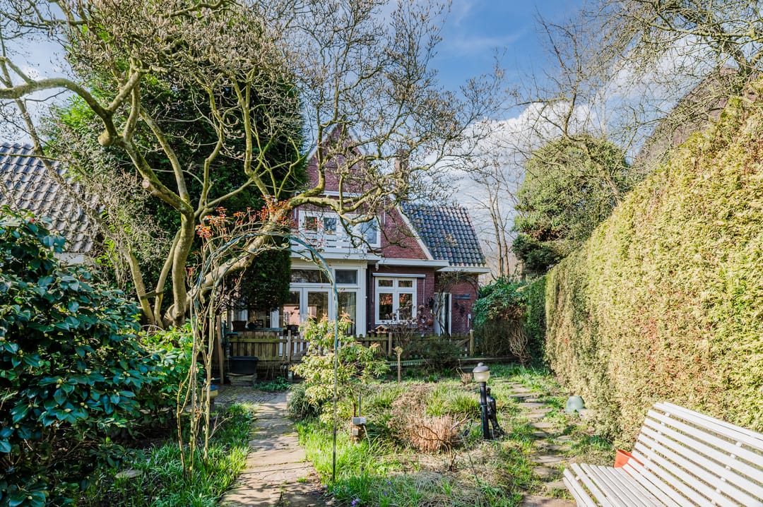 Foto 22 van Burg. Canterslaan 17