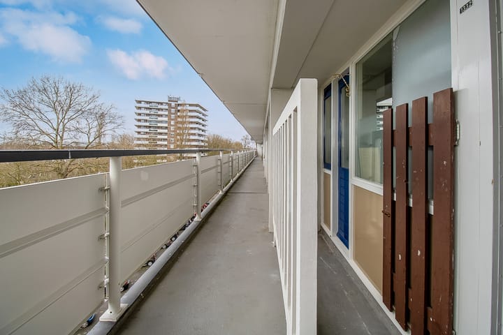 Foto 2 van Burgemeester Van Haarenlaan 1332