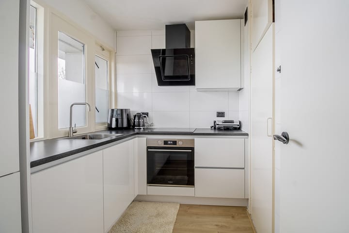 Foto 5 van Burgemeester Van Haarenlaan 1332