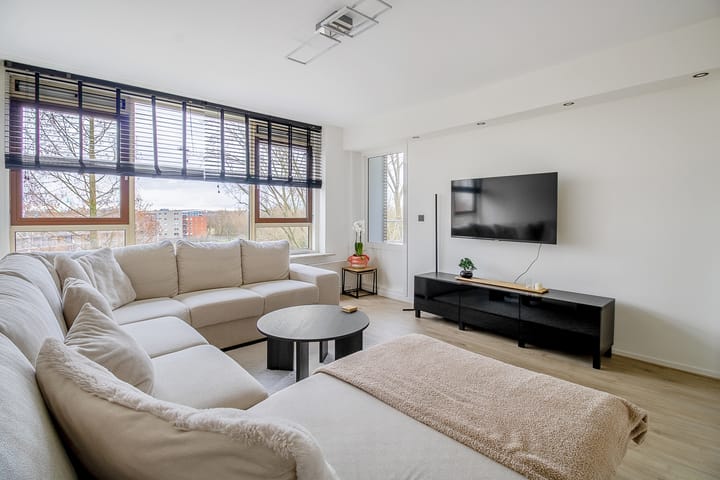 Foto 7 van Burgemeester Van Haarenlaan 1332