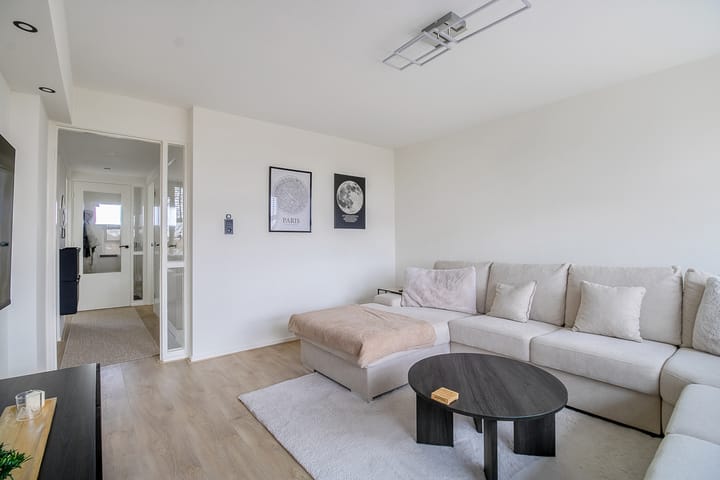 Foto 9 van Burgemeester Van Haarenlaan 1332