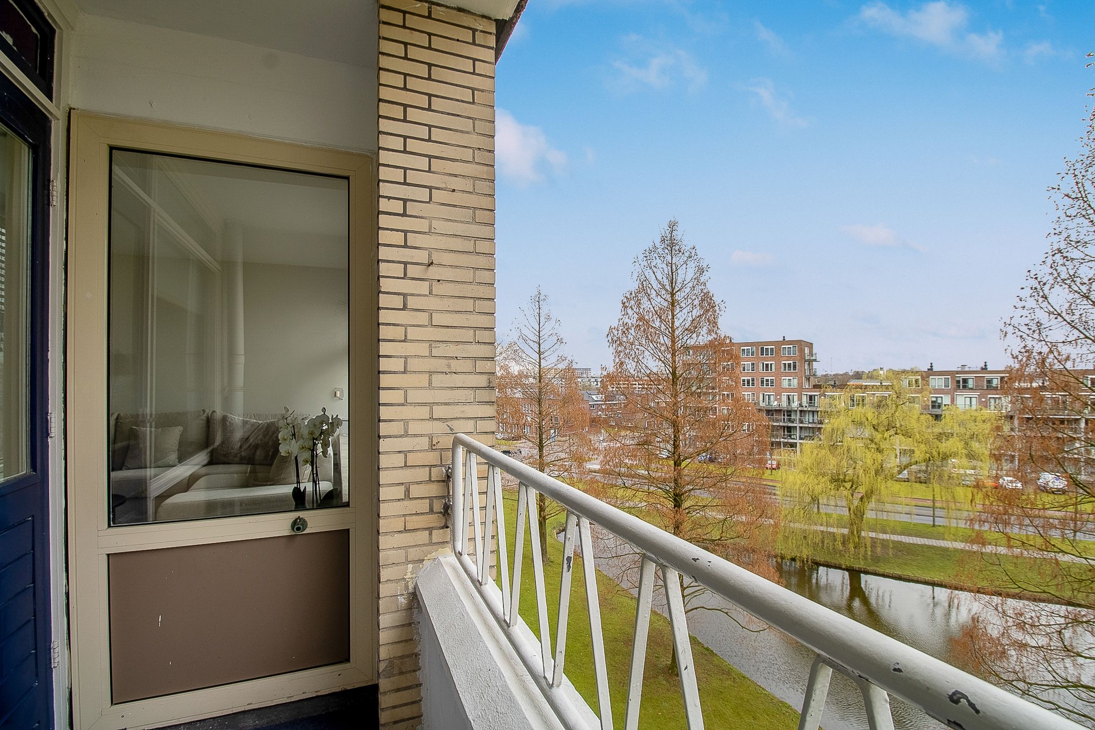 Foto 12 van Burgemeester Van Haarenlaan 1332