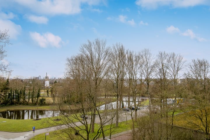 Foto 24 van Burgemeester Van Haarenlaan 1332