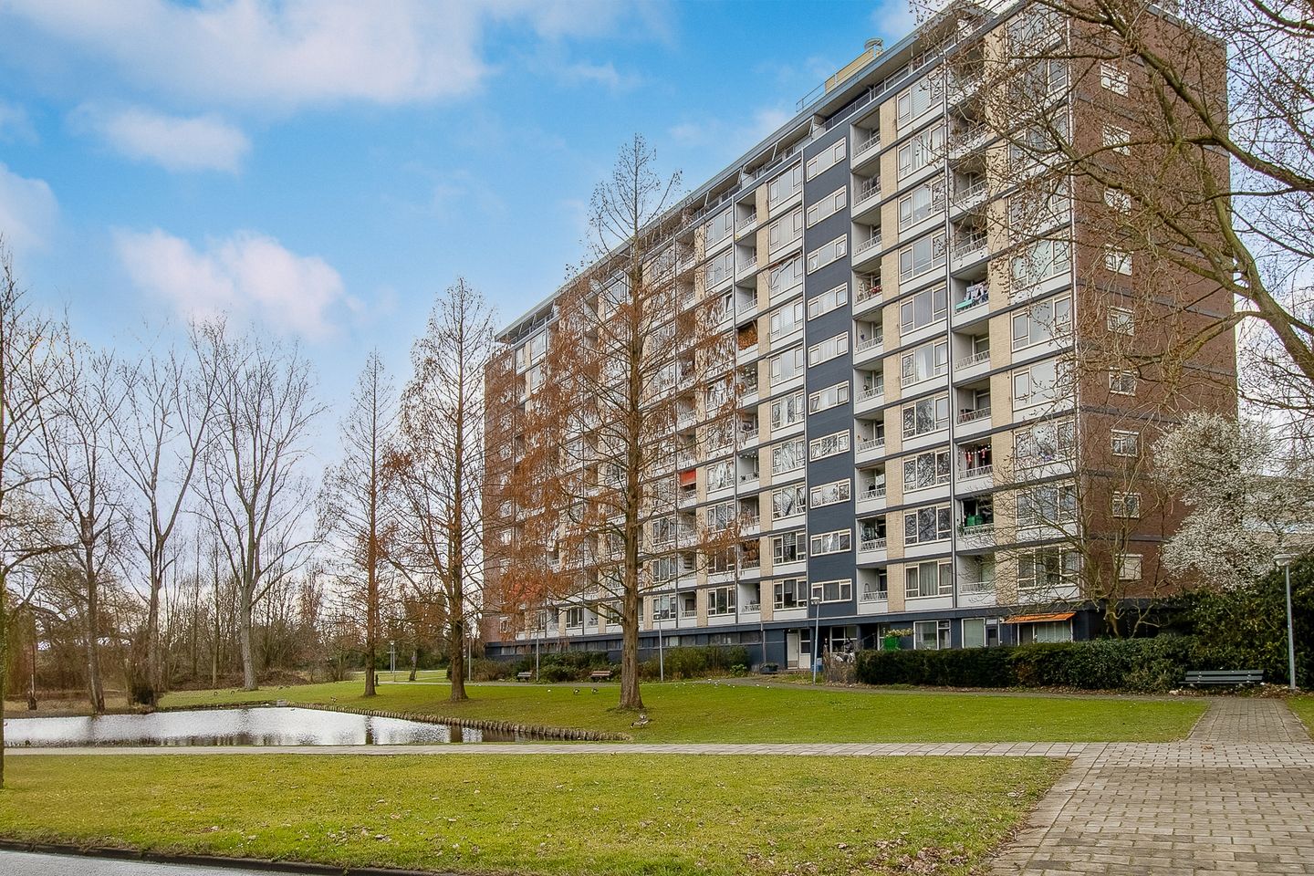 Foto 29 van Burgemeester Van Haarenlaan 1332