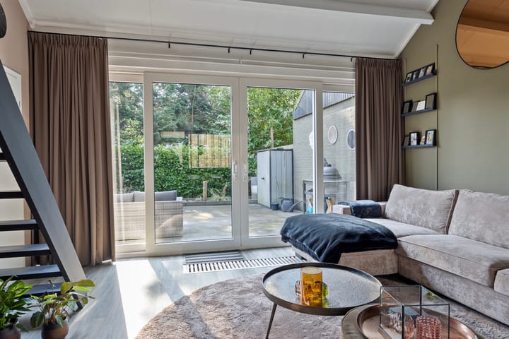 Foto 12 van Bijsselseweg 11-16