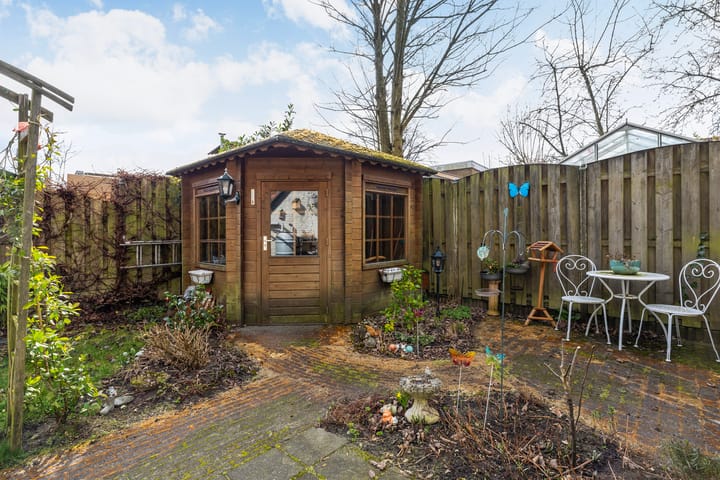 Foto 11 van Van Campenstraat 25