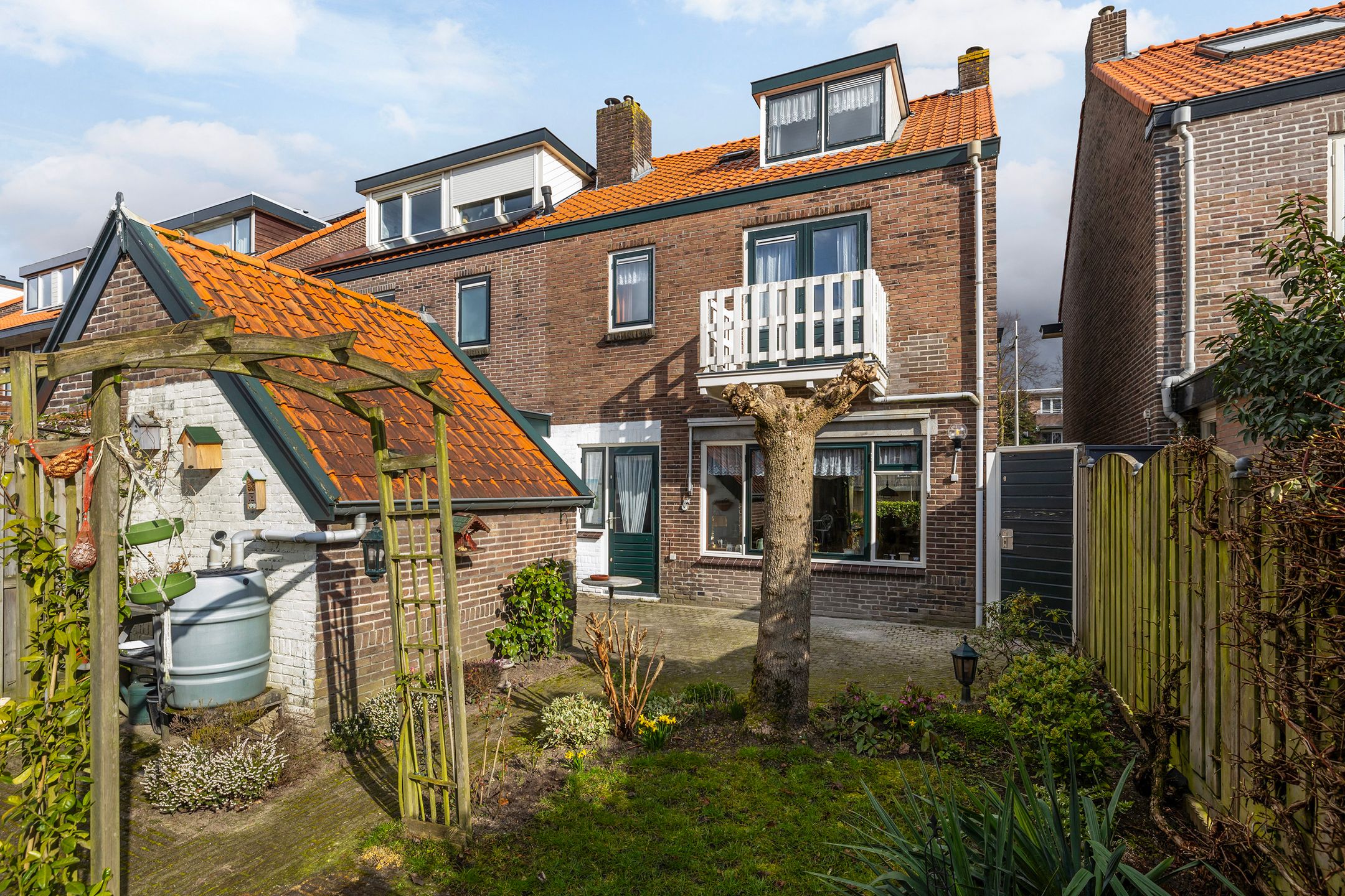 Foto 12 van Van Campenstraat 25