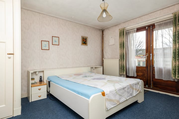 Foto 15 van Van Campenstraat 25