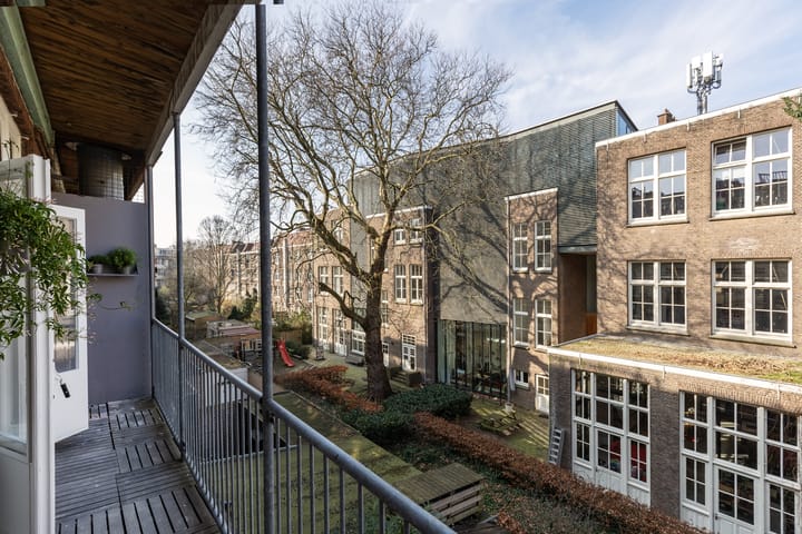 Photo 3 of Frederik Hendrikstraat 96-2