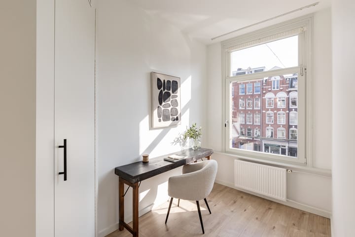 Photo 19 of Frederik Hendrikstraat 96-2