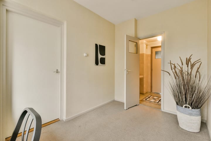 Foto 24 van Van Nijenrodeweg 299