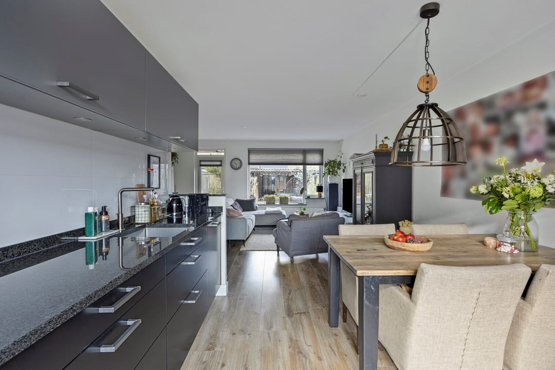 Foto 17 van Zebravink 10