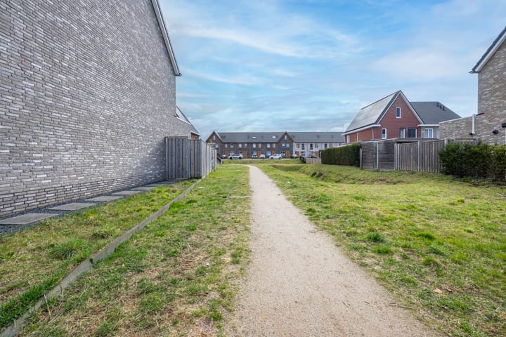 Foto 8 van Vijverlaan 46